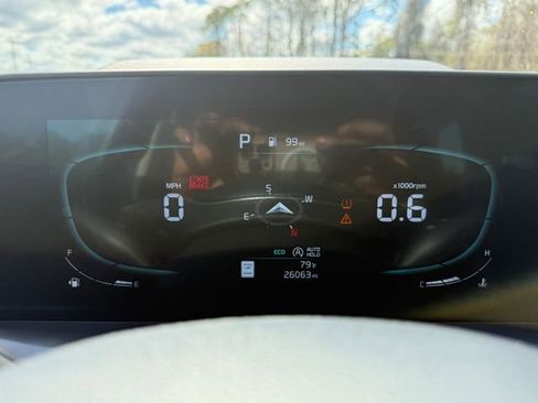 Used 2025 Kia Telluride S image 5