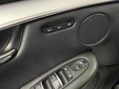 Certified 2021 INFINITI QX50 Essential w/ Convenience Package image 11