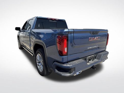 Used 2025 GMC Sierra 1500 Denali w/ Technology Package AWD/4WD image 9