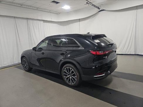 Used 2025 MAZDA CX-70 Plug-In Hybrid w/ Premium Pkg image 4