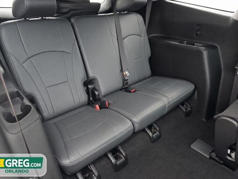 Used 2018 Buick Enclave Premium FWD image 16
