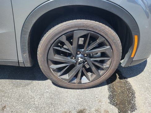 Used 2022 Mitsubishi Outlander SE AWD/4WD image 7