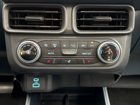 Used 2024 Ford Maverick XLT w/ XLT Luxury Package FWD image 15