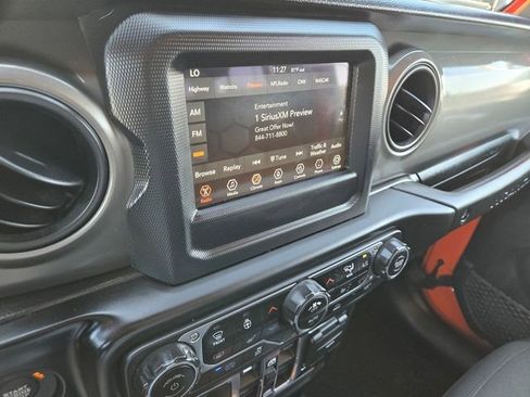 Used 2023 Jeep Wrangler Unlimited w/ Cold Weather Group AWD/4WD image 18