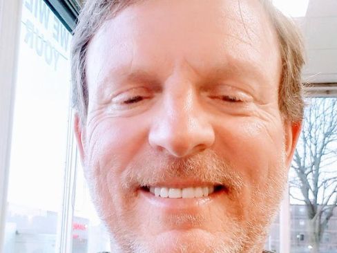 Used 2022 GMC Terrain SLT w/ Elevation Edition image 11