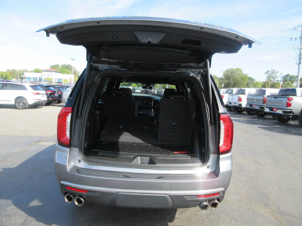 Used 2022 GMC Yukon Denali AWD/4WD image 8