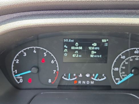 New 2024 Ford Transit 250 148 Medium Roof image 31