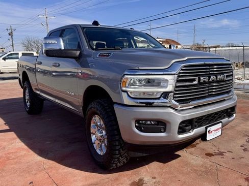 Used 2024 RAM 2500 Laramie image 3