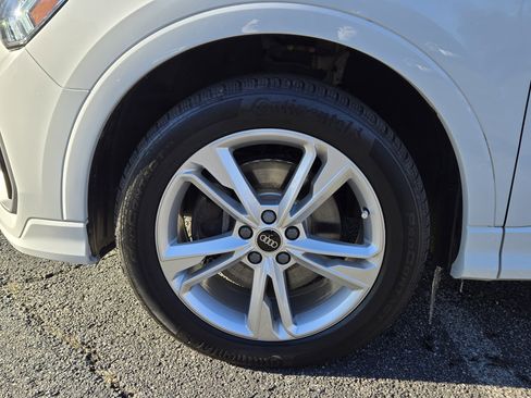 Used 2023 Audi Q3 2.0T Premium Plus w/ Premium Plus Package image 12