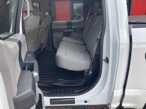 Used 2015 Ford F150 XLT w/ Trailer Tow Package image 13