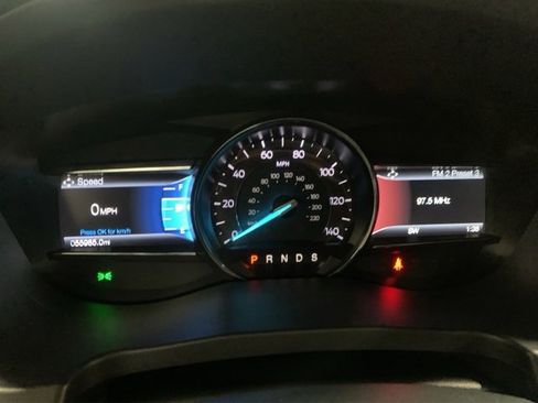 Used 2019 Ford Explorer XLT w/ Equipment Group 202A image 14