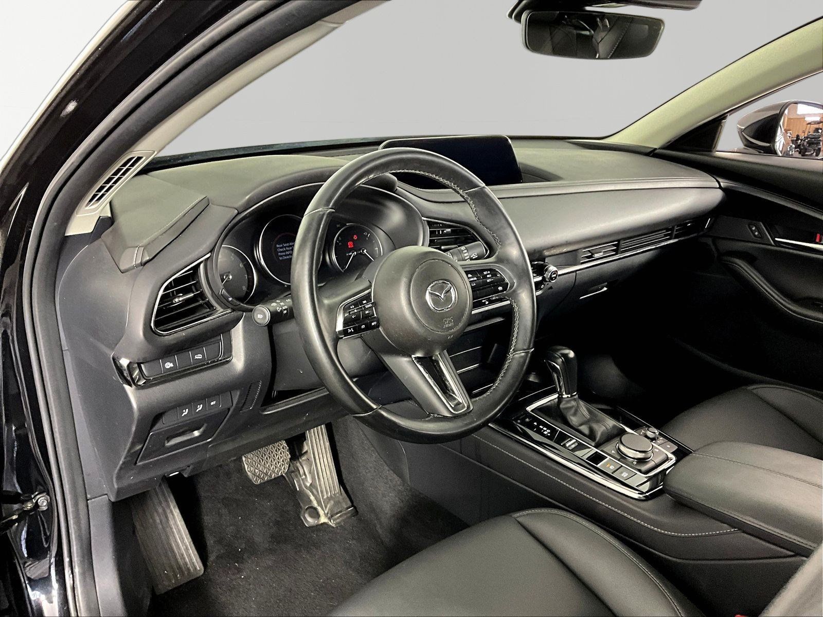 Used 2024 MAZDA CX-30 AWD 2.5 S w/ Preferred Package image 16