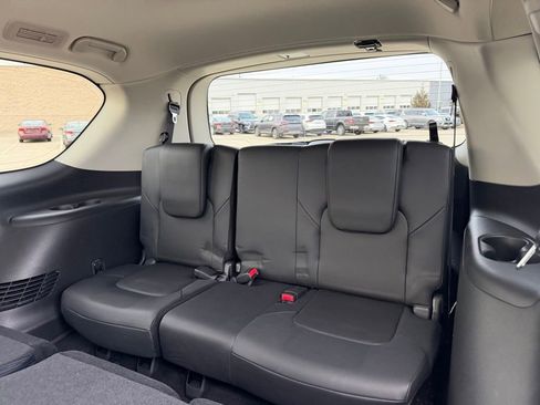Used 2024 Nissan Armada SV w/ Cargo Package image 13