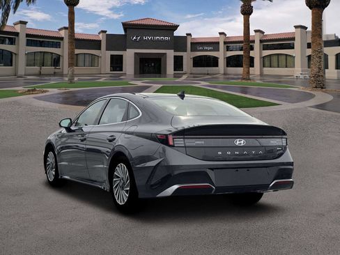 New 2026 Hyundai Sonata Limited FWD image 5