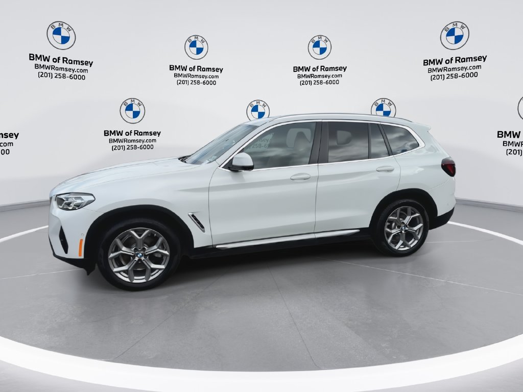 Used 2023 BMW X3 xDrive30i w/ Premium Package AWD/4WD image 5