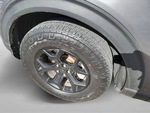 Used 2023 Ford Explorer Timberline w/ Timberline Technology Package AWD/4WD image 9