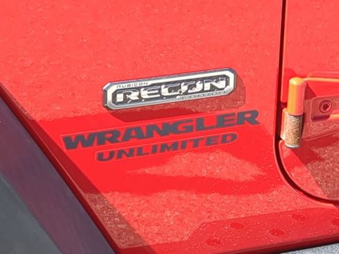 Certified 2017 Jeep Wrangler Unlimited Rubicon image 13
