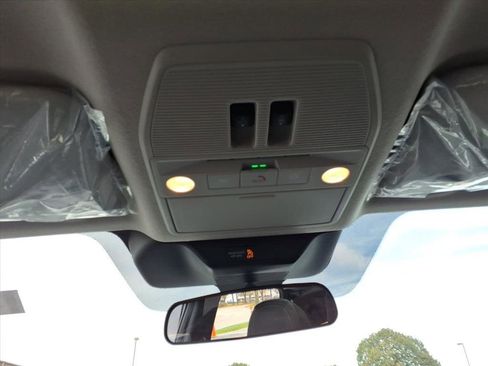 New 2026 Nissan Kicks SR w/ SR Premium Package image 27