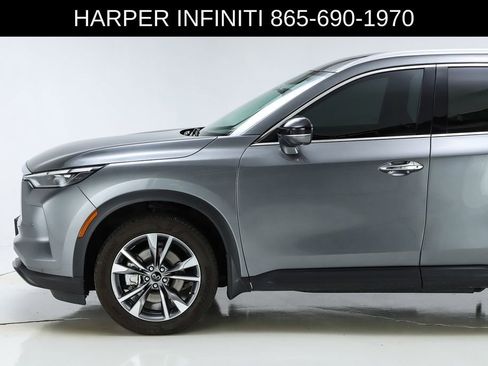Used 2023 INFINITI QX60 Luxe AWD/4WD image 3
