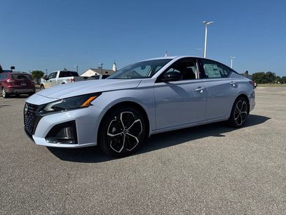 New 2025 Nissan Altima 2.5 SR w/ SR Premium Package