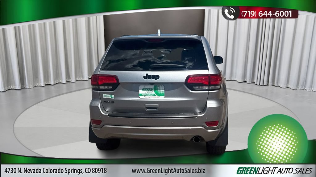 Used 2019 Jeep Grand Cherokee Altitude AWD/4WD image 4