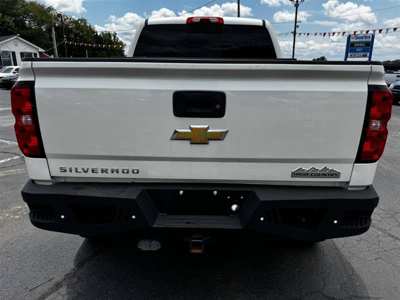 Used 2015 Chevrolet Silverado 1500 High Country w/ High Country Premium Package AWD/4WD image 7