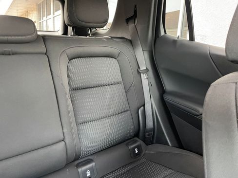 Used 2025 Chevrolet Equinox LT image 36