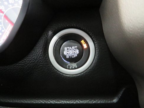 Used 2020 RAM 3500 Laramie image 30