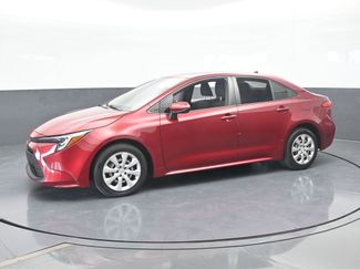 Used 2023 Toyota Corolla Hybrid Sedan video 2