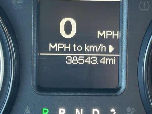 Used 2024 RAM 1500 Classic SLT image 19