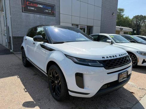 Used 2020 Land Rover Range Rover Evoque SE image 1