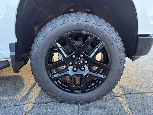 New 2026 Chevrolet Silverado 1500 LT Trail Boss w/ Convenience Package II AWD/4WD image 36