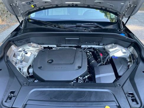 Certified 2024 Volvo XC90 B6 Plus w/ Protection Package AWD/4WD image 28