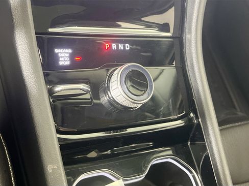 Used 2023 Jeep Grand Cherokee L Limited w/ Luxury Tech Group II image 17