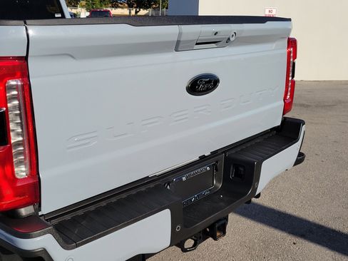 Used 2024 Ford F250 Lariat w/ Lariat Ultimate Package image 32