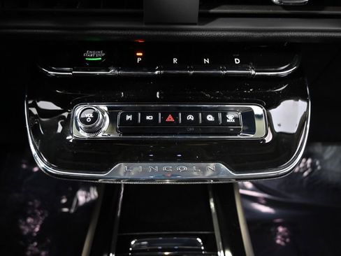New 2026 Lincoln Corsair Reserve w/ Jet Appearance Package image 32