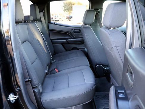 Used 2024 Chevrolet Colorado W/T image 21