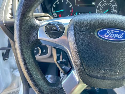 Used 2019 Ford Transit Connect XL FWD image 14