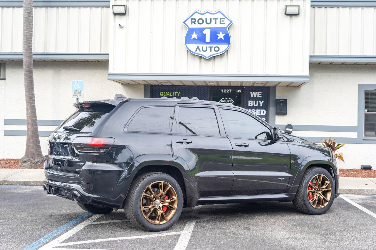 Used 2014 Jeep Grand Cherokee SRT AWD/4WD image 6