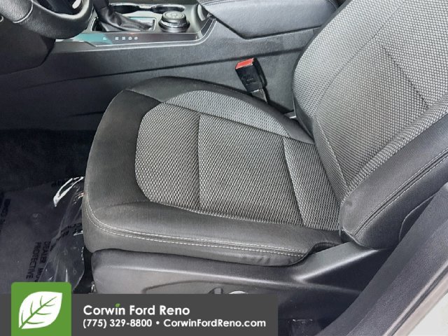 Used 2017 Ford Explorer XLT AWD/4WD image 19