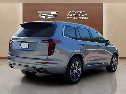 Certified 2025 Cadillac XT6 Premium Luxury AWD/4WD image 4