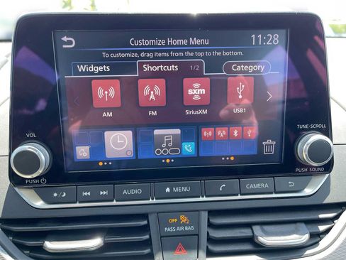 Used 2023 Nissan Altima 2.5 SR FWD image 19
