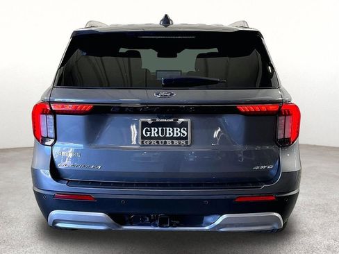Used 2025 Ford Explorer Platinum w/ LUX Leather Package AWD/4WD image 6