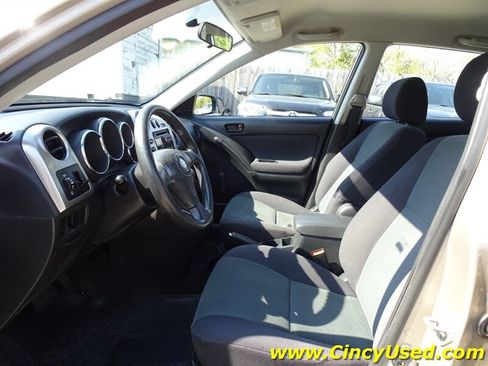 Used 2003 Toyota Matrix AWD image 10
