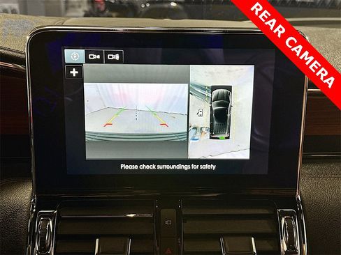 Used 2019 Lincoln Navigator Reserve image 15