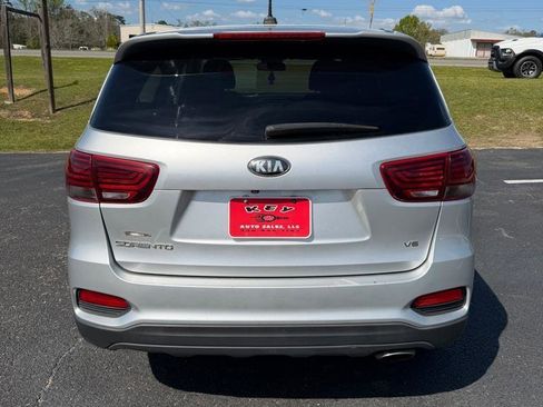 Used 2019 Kia Sorento LX V6 2WD image 3