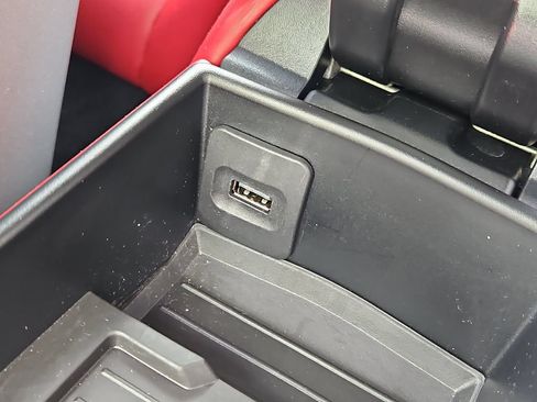 Certified 2019 Porsche 911 Targa 4 GTS AWD/4WD image 21
