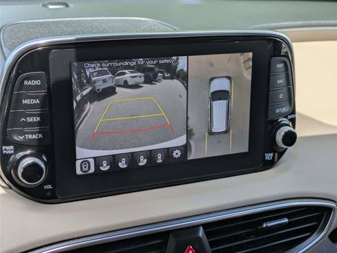 Used 2019 Hyundai Santa Fe FWD image 25
