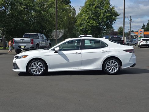 Certified 2023 Toyota Camry LE w/ Convenience Package image 6