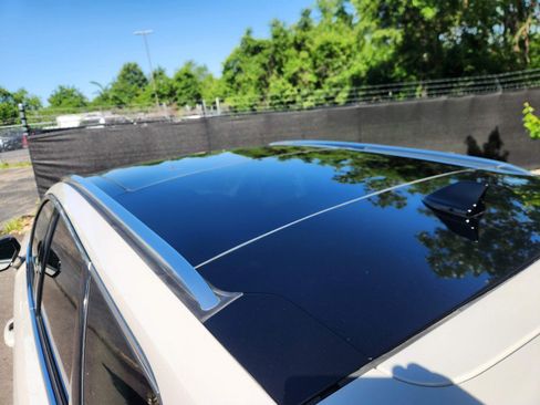 Used 2022 Lincoln Corsair Reserve w/ Equipment Group 201A image 23